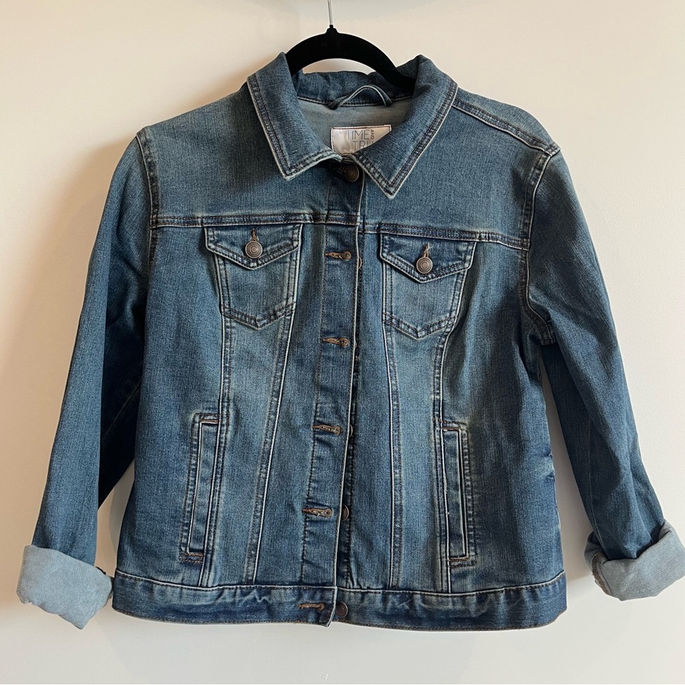Women’s Denim Jacket
